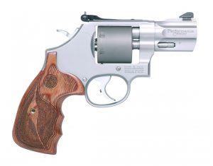 Smith and Wesson 986 Performance Center 9mm
