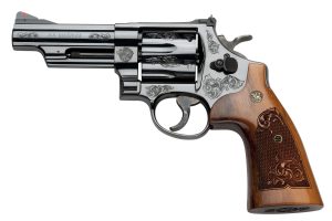 Smith and Wesson 29 Engraved Classic 44 Magnum | 44 Special